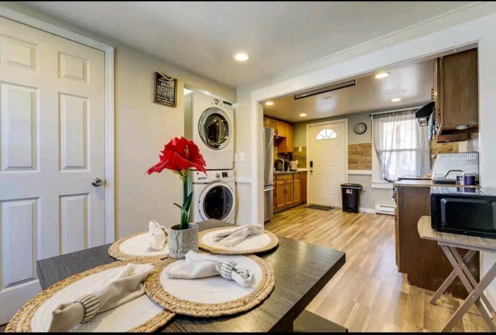 Comfortable Home Away From Home 东哈特福德 外观 照片